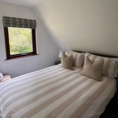 Glen Lodges Rogart Exterior photo